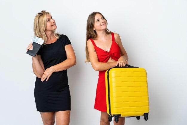 Какой цвет чемодана выбрать женщине